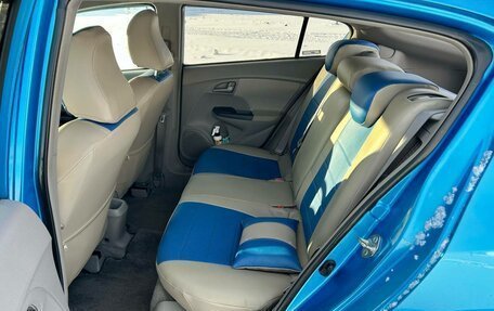 Honda Insight II рестайлинг, 2009 год, 660 000 рублей, 4 фотография