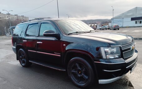 Chevrolet Tahoe III, 2011 год, 2 100 000 рублей, 2 фотография