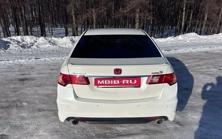 Honda Accord VIII рестайлинг, 2011 год, 1 330 000 рублей, 10 фотография