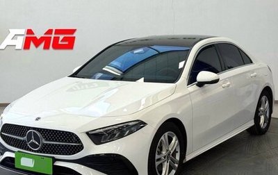 Mercedes-Benz A-Класс, 2023 год, 2 402 000 рублей, 1 фотография