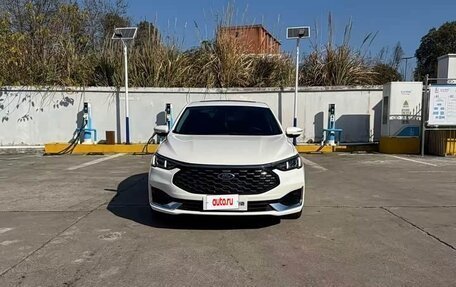 Ford Escort, 2022 год, 1 350 000 рублей, 1 фотография