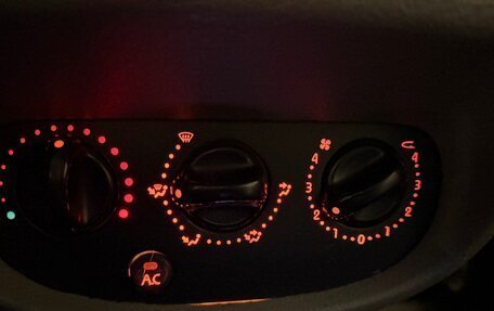 Renault Symbol I, 2004 год, 430 000 рублей, 11 фотография