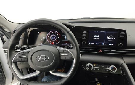 Hyundai Elantra, 2023 год, 1 640 069 рублей, 5 фотография