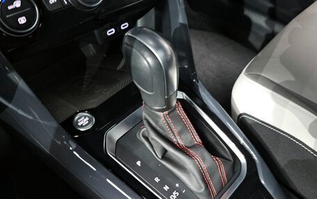 Volkswagen T-Roc I, 2021 год, 2 220 000 рублей, 9 фотография