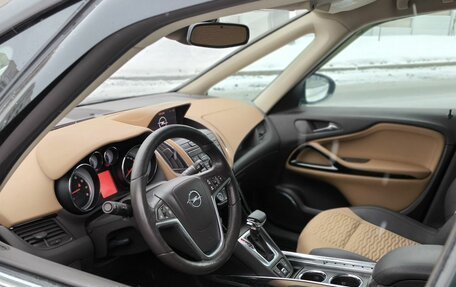 Opel Zafira C рестайлинг, 2013 год, 1 065 330 рублей, 20 фотография