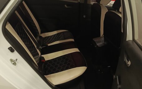 Hyundai Solaris II рестайлинг, 2017 год, 1 230 000 рублей, 12 фотография