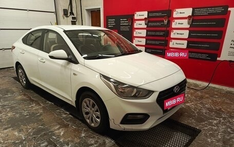 Hyundai Solaris II рестайлинг, 2017 год, 1 230 000 рублей, 5 фотография