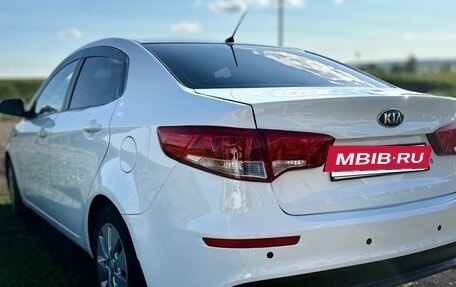 KIA Rio III рестайлинг, 2015 год, 800 000 рублей, 5 фотография