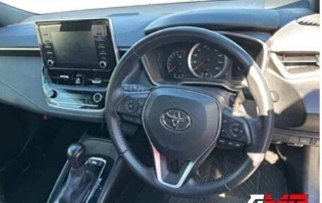 Toyota Corolla, 2022 год, 1 230 000 рублей, 3 фотография