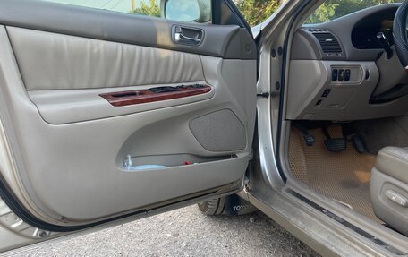 Toyota Camry V40, 2004 год, 800 000 рублей, 8 фотография