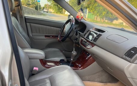 Toyota Camry V40, 2004 год, 800 000 рублей, 12 фотография