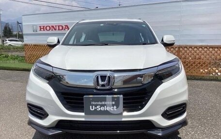 Honda Vezel, 2020 год, 1 650 000 рублей, 2 фотография
