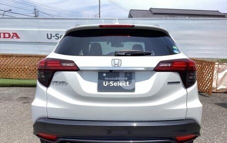 Honda Vezel, 2020 год, 1 650 000 рублей, 4 фотография