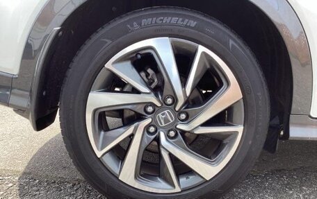 Honda Vezel, 2020 год, 1 650 000 рублей, 12 фотография