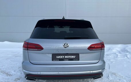 Volkswagen Touareg III, 2019 год, 4 874 000 рублей, 7 фотография