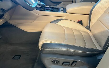 Volkswagen Touareg III, 2019 год, 4 874 000 рублей, 12 фотография