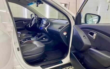 Hyundai ix35 I рестайлинг, 2011 год, 1 390 000 рублей, 11 фотография