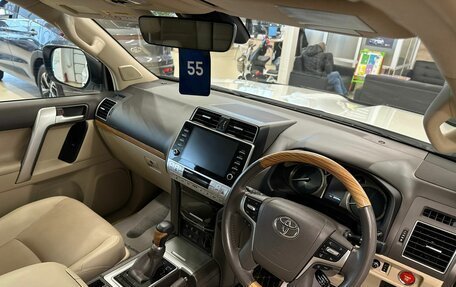 Toyota Land Cruiser Prado 150 рестайлинг 2, 2021 год, 6 199 900 рублей, 11 фотография