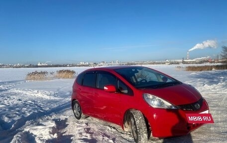 Honda Jazz II рестайлинг, 2011 год, 630 000 рублей, 2 фотография