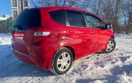 Honda Jazz II рестайлинг, 2011 год, 630 000 рублей, 4 фотография