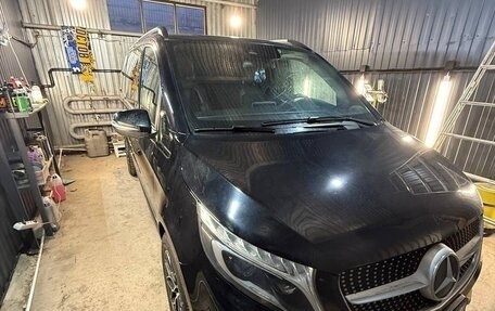 Mercedes-Benz V-Класс, 2020 год, 4 850 000 рублей, 1 фотография