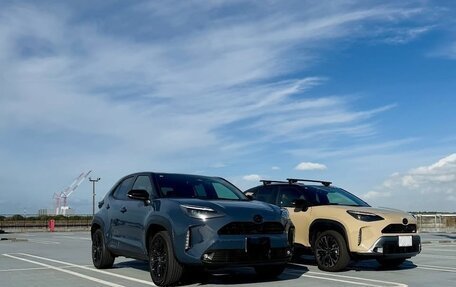 Toyota Yaris Cross, 2023 год, 1 530 000 рублей, 4 фотография