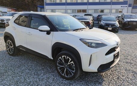 Toyota Yaris Cross, 2023 год, 1 530 000 рублей, 7 фотография