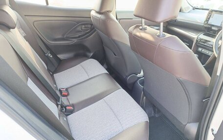 Toyota Yaris Cross, 2023 год, 1 530 000 рублей, 13 фотография