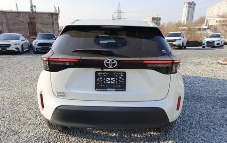 Toyota Yaris Cross, 2023 год, 1 530 000 рублей, 11 фотография