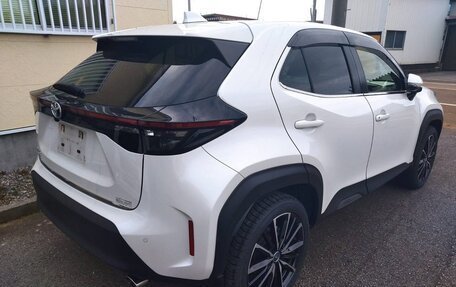 Toyota Yaris Cross, 2023 год, 1 530 000 рублей, 16 фотография