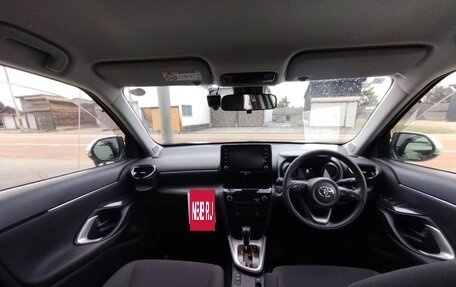 Toyota Yaris Cross, 2023 год, 1 530 000 рублей, 20 фотография