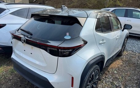 Toyota Yaris Cross, 2023 год, 1 530 000 рублей, 25 фотография