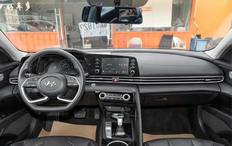 Hyundai Elantra, 2022 год, 1 299 003 рублей, 9 фотография