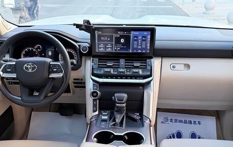 Toyota Land Cruiser, 2025 год, 12 000 911 рублей, 8 фотография