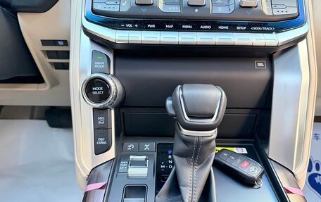 Toyota Land Cruiser, 2025 год, 12 000 911 рублей, 11 фотография