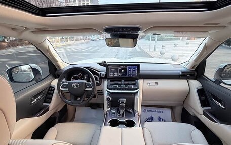 Toyota Land Cruiser, 2025 год, 12 000 911 рублей, 9 фотография