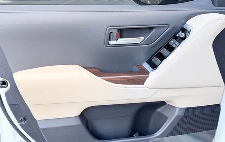 Toyota Land Cruiser, 2025 год, 12 000 911 рублей, 19 фотография