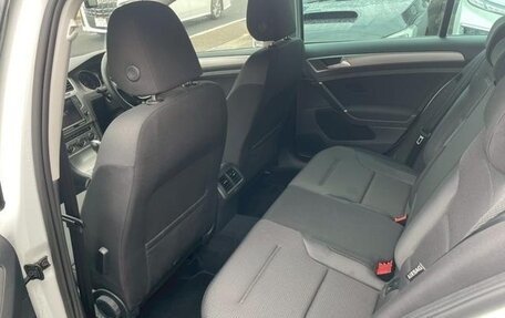 Volkswagen Golf VII, 2017 год, 950 000 рублей, 11 фотография