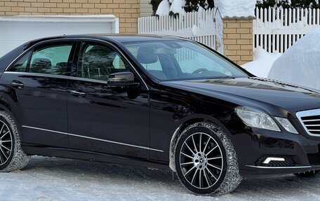 Mercedes-Benz E-Класс, 2009 год, 1 450 000 рублей, 23 фотография