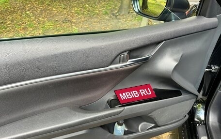 Toyota Camry, 2019 год, 2 350 000 рублей, 4 фотография