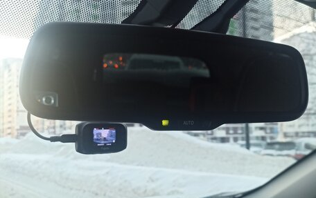 Toyota RAV4, 2018 год, 2 600 000 рублей, 9 фотография