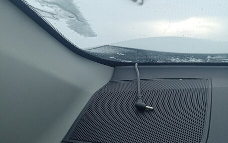 Toyota RAV4, 2018 год, 2 600 000 рублей, 8 фотография