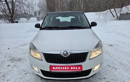 Skoda Fabia II, 2013 год, 825 000 рублей, 2 фотография