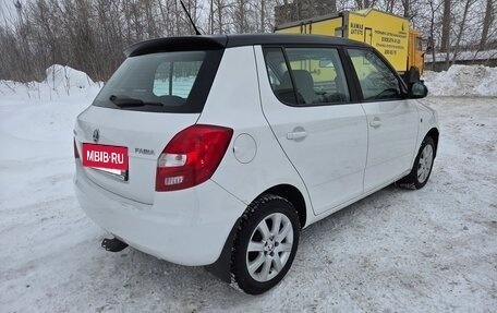 Skoda Fabia II, 2013 год, 825 000 рублей, 5 фотография