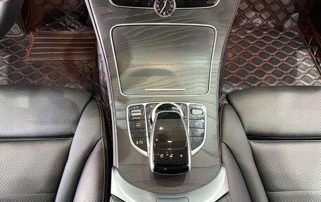 Mercedes-Benz C-Класс, 2018 год, 1 900 000 рублей, 18 фотография