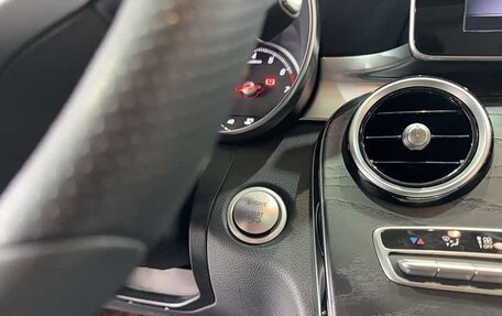 Mercedes-Benz C-Класс, 2018 год, 1 900 000 рублей, 20 фотография