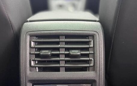 Volkswagen Golf VIII, 2022 год, 1 900 000 рублей, 8 фотография