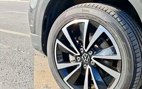 Volkswagen Tharu, 2023 год, 1 962 000 рублей, 7 фотография
