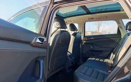 Volkswagen Tharu, 2023 год, 1 962 000 рублей, 10 фотография