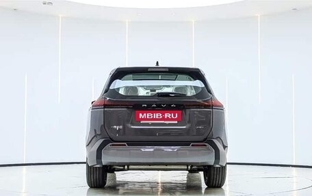 Toyota RAV4, 2026 год, 4 190 000 рублей, 4 фотография